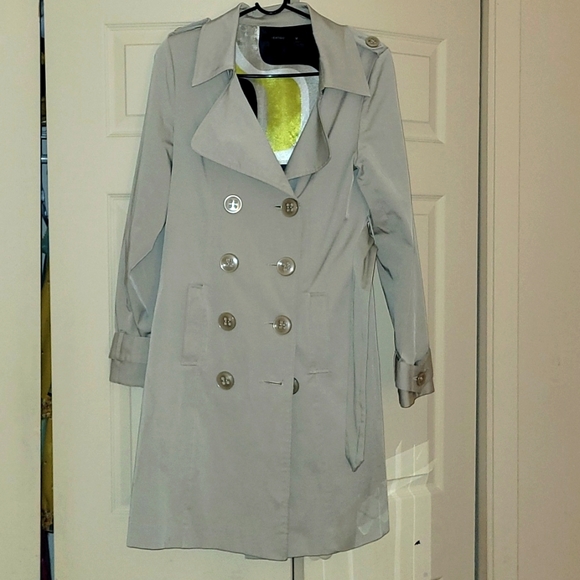 Vertigo light grey trench coat - Picture 1 of 7
